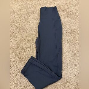 Senita Capris, Small